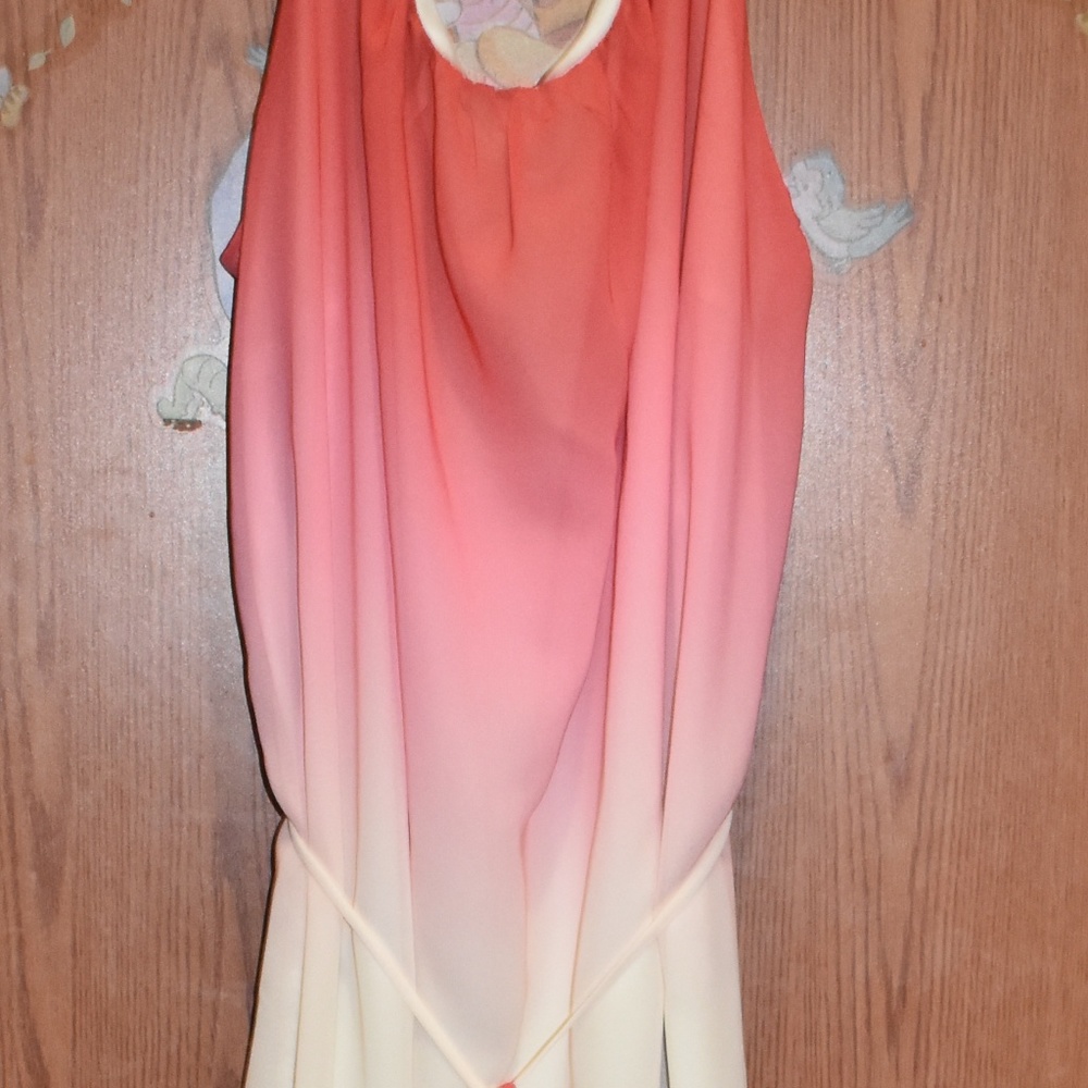 **NWT** Maxi Dress